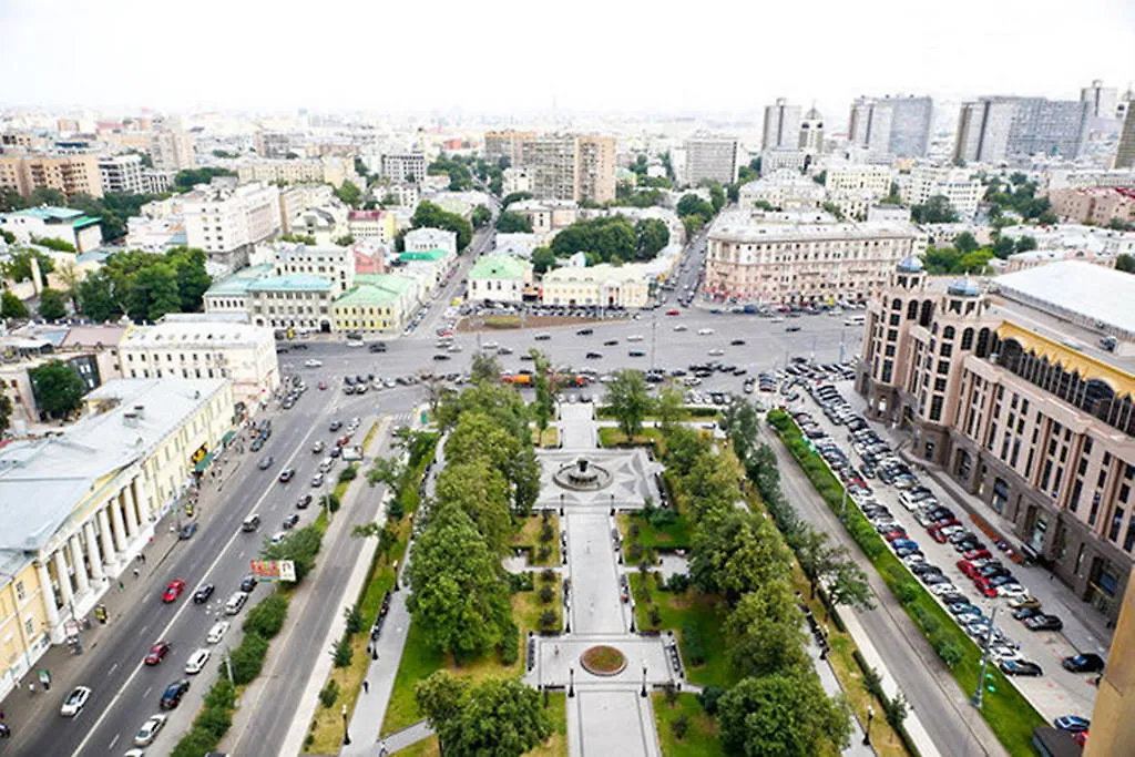 Kvartirasvobodna - Apartment At Kudrinskaya Ploschad